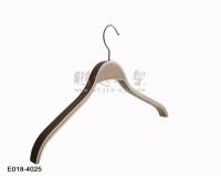 Women's hanger E018-402